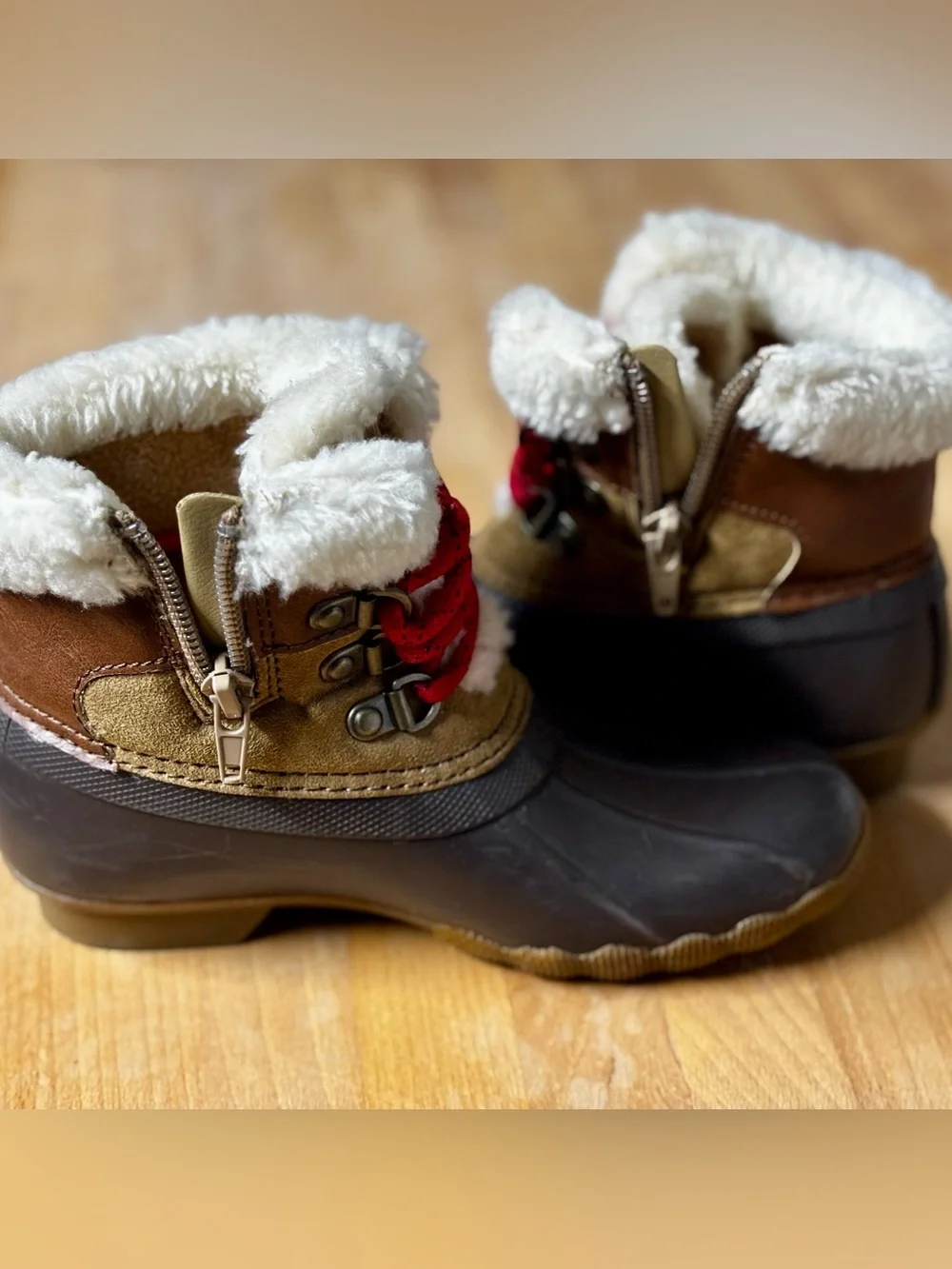 Sperry Kids Alpine Saltwater Duck Boots Brown Tan Faux Fur